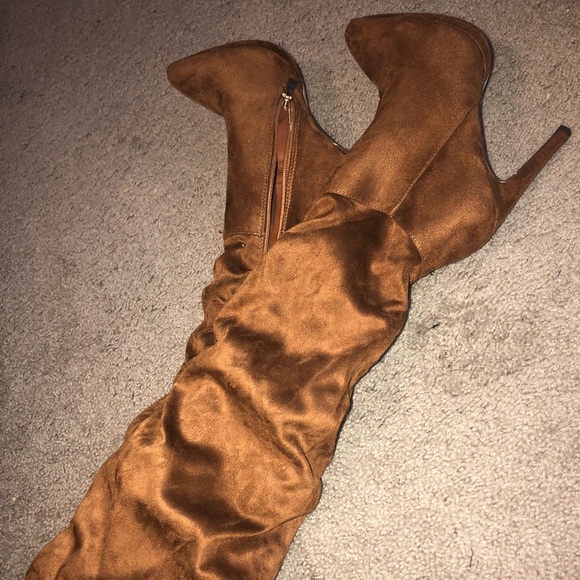 Shoes - Camel boots